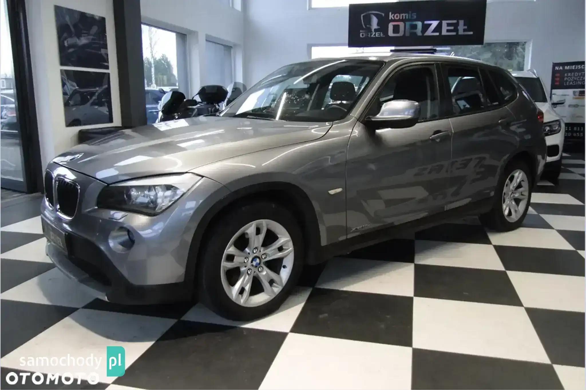 BMW X1 SUV 2010