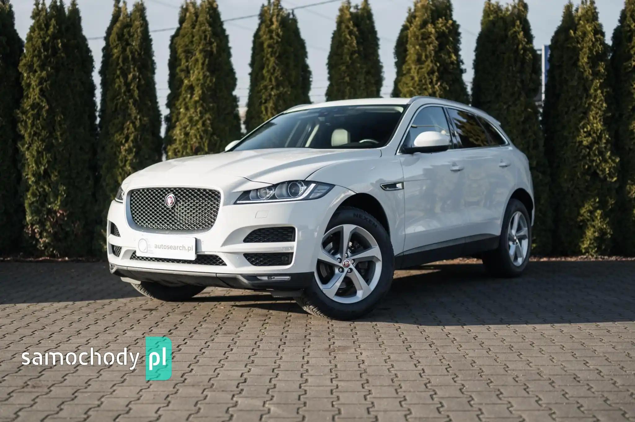 Jaguar F-Pace SUV 2018