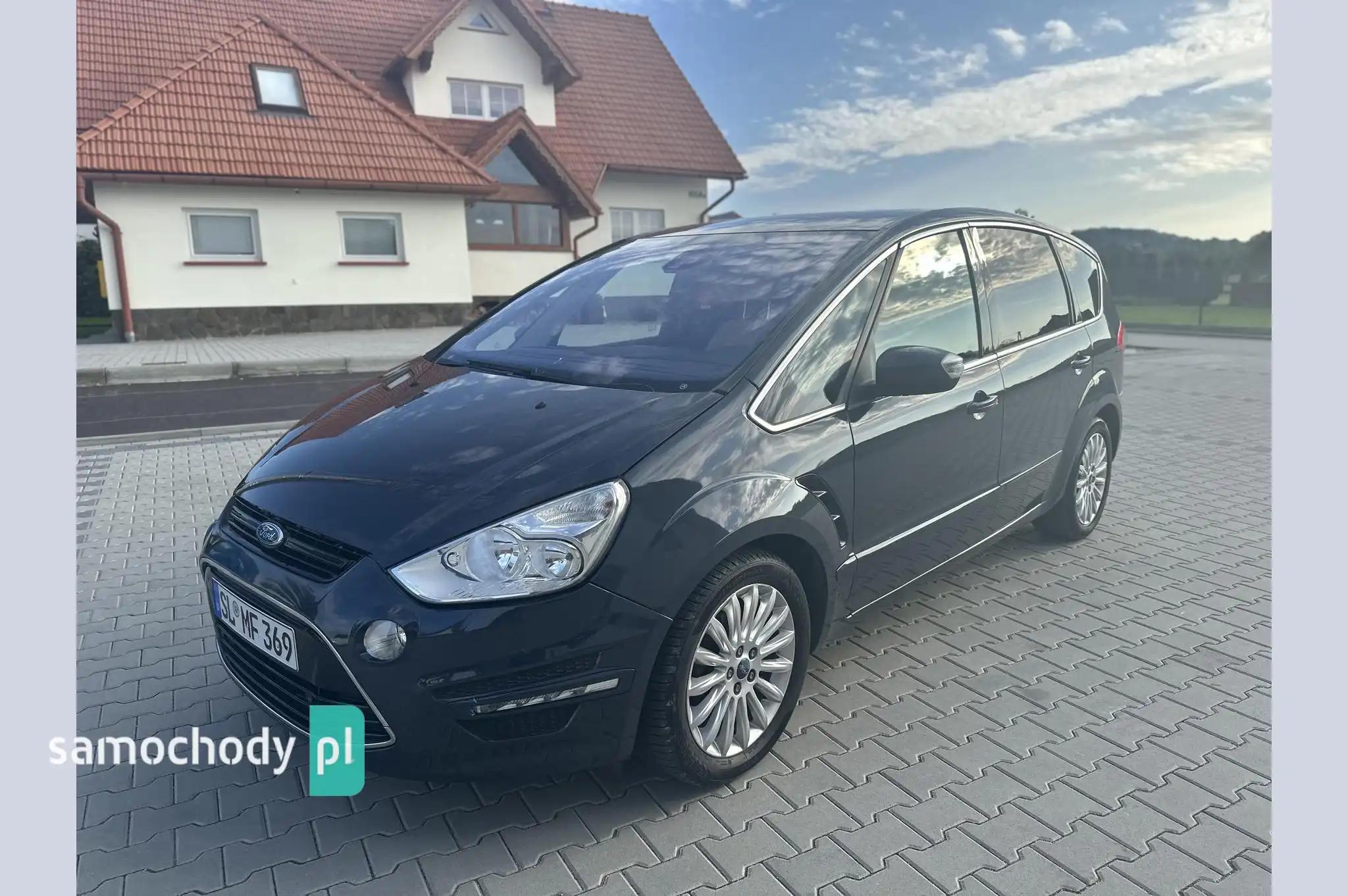 Ford S-Max Minivan 2014