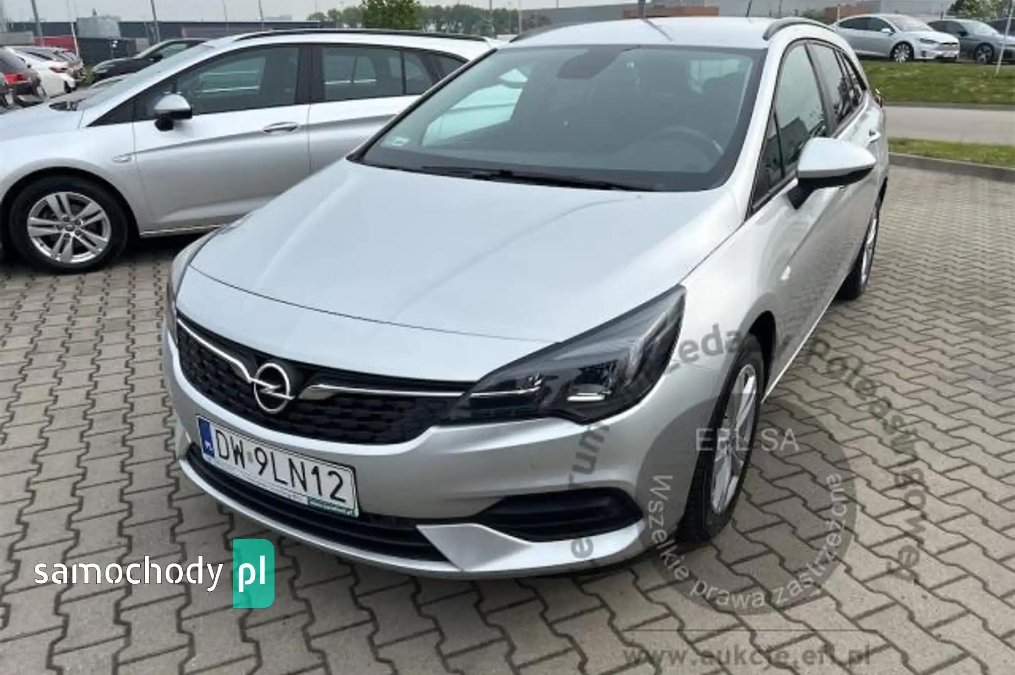 Opel Astra 2020