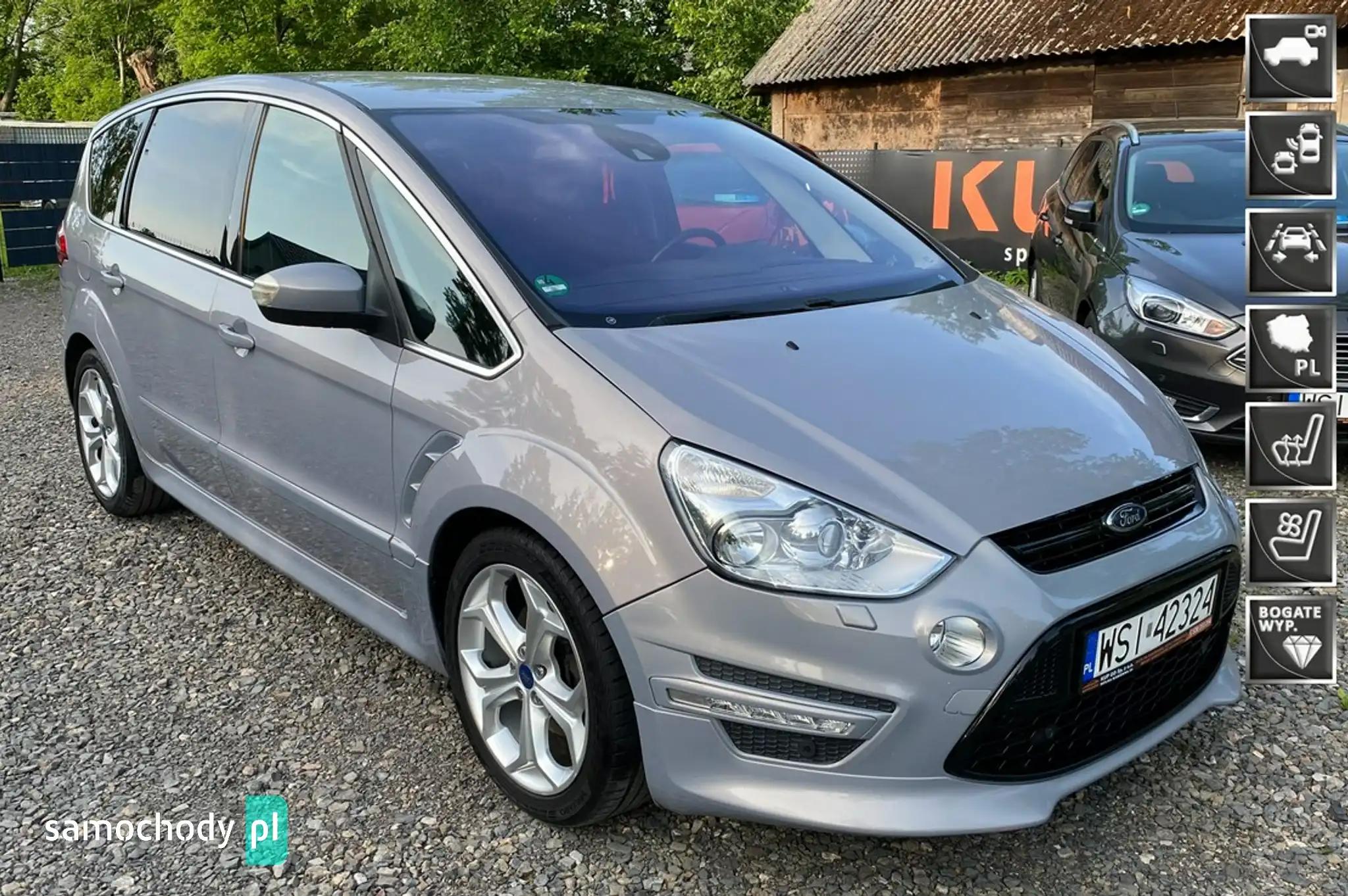 Ford S-Max Minivan 2011