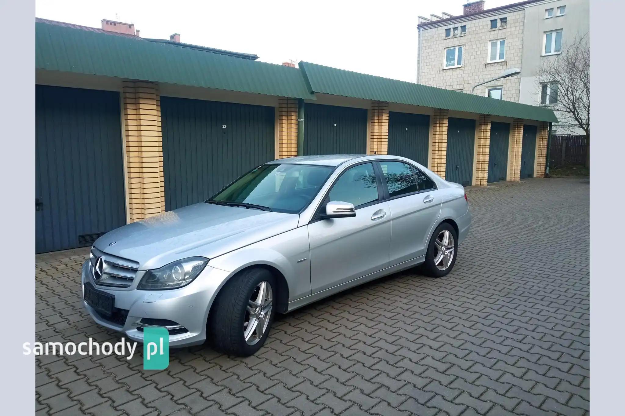 Mercedes-Benz C-Klasa Sedan 2012