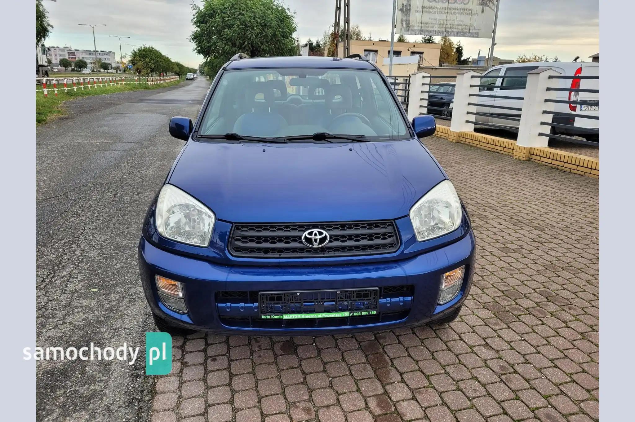 Toyota RAV4 SUV 2004