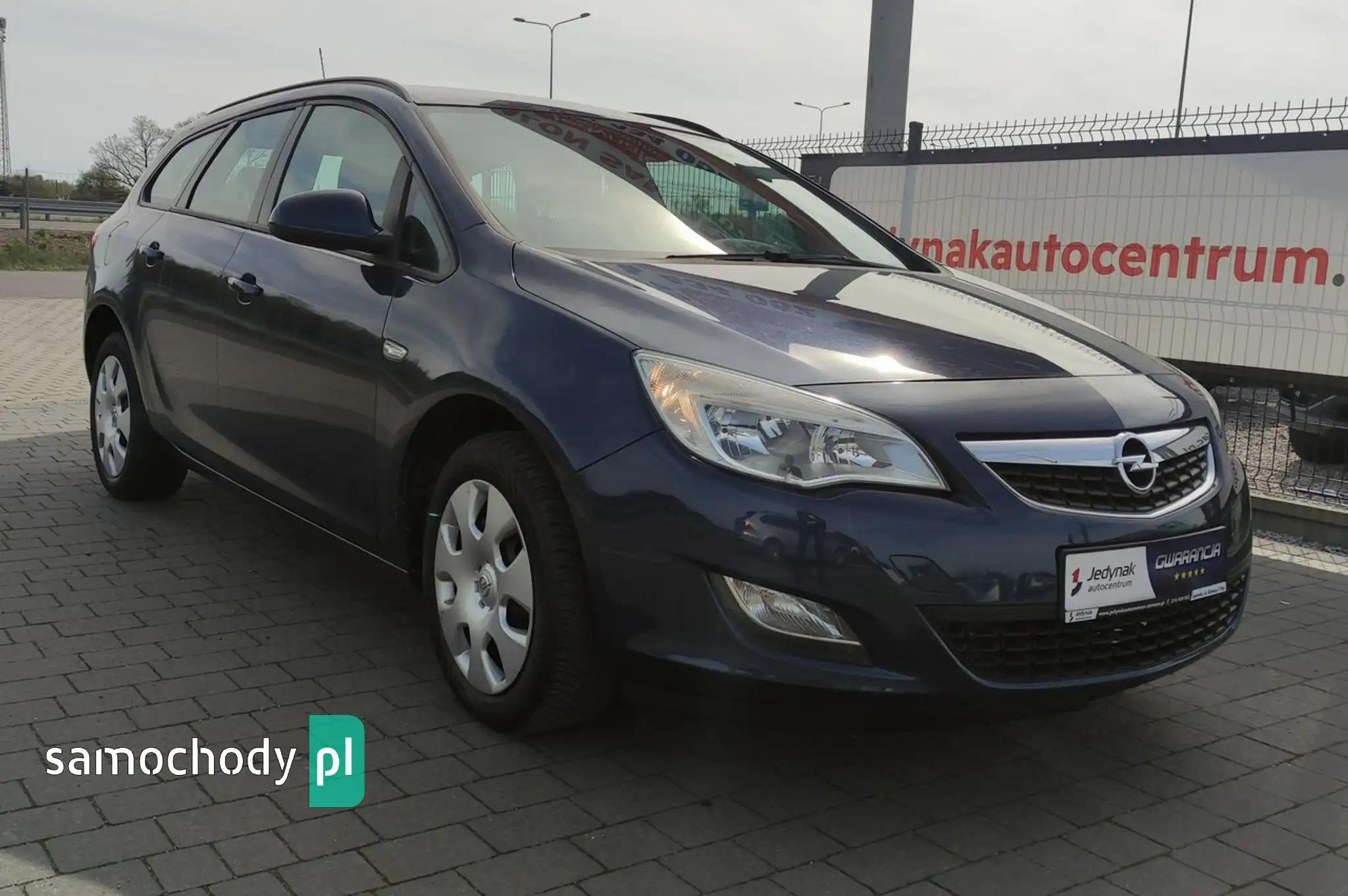 Opel Astra Kombi 2011