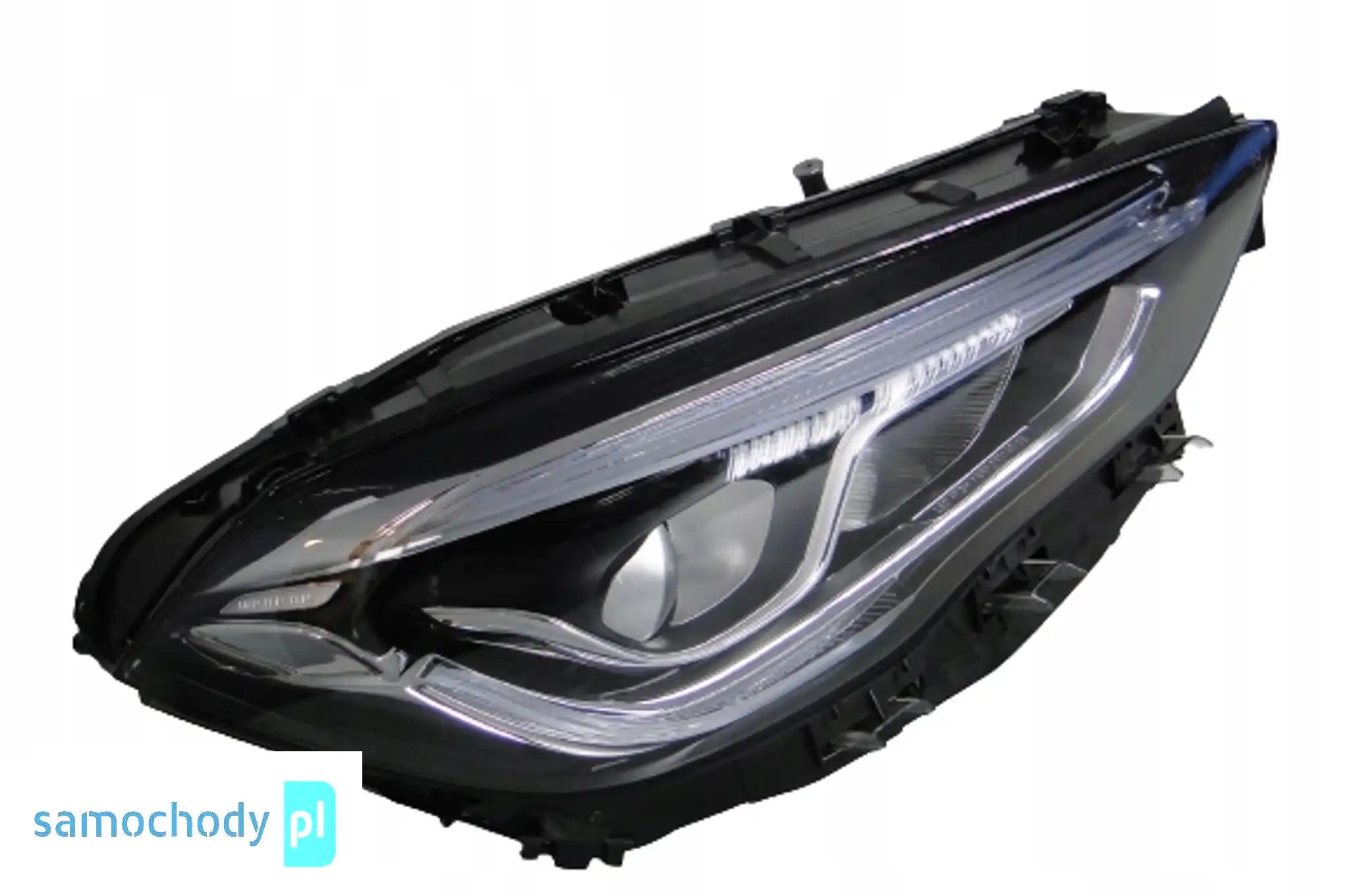 MERCEDES GLA 247 LAMPA PRZEDNIA PRAWA LED H247