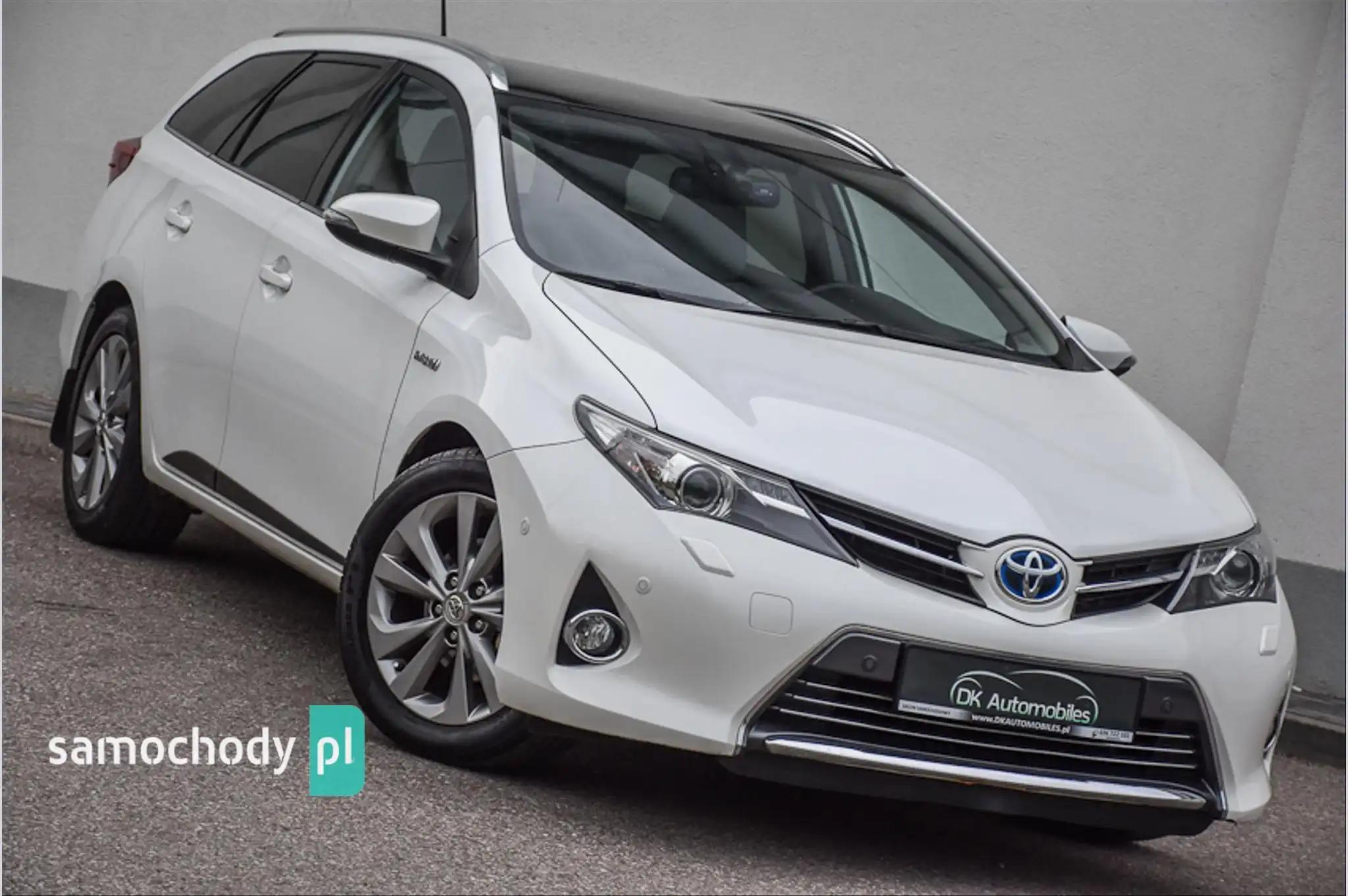 Toyota Auris Coupe 2014