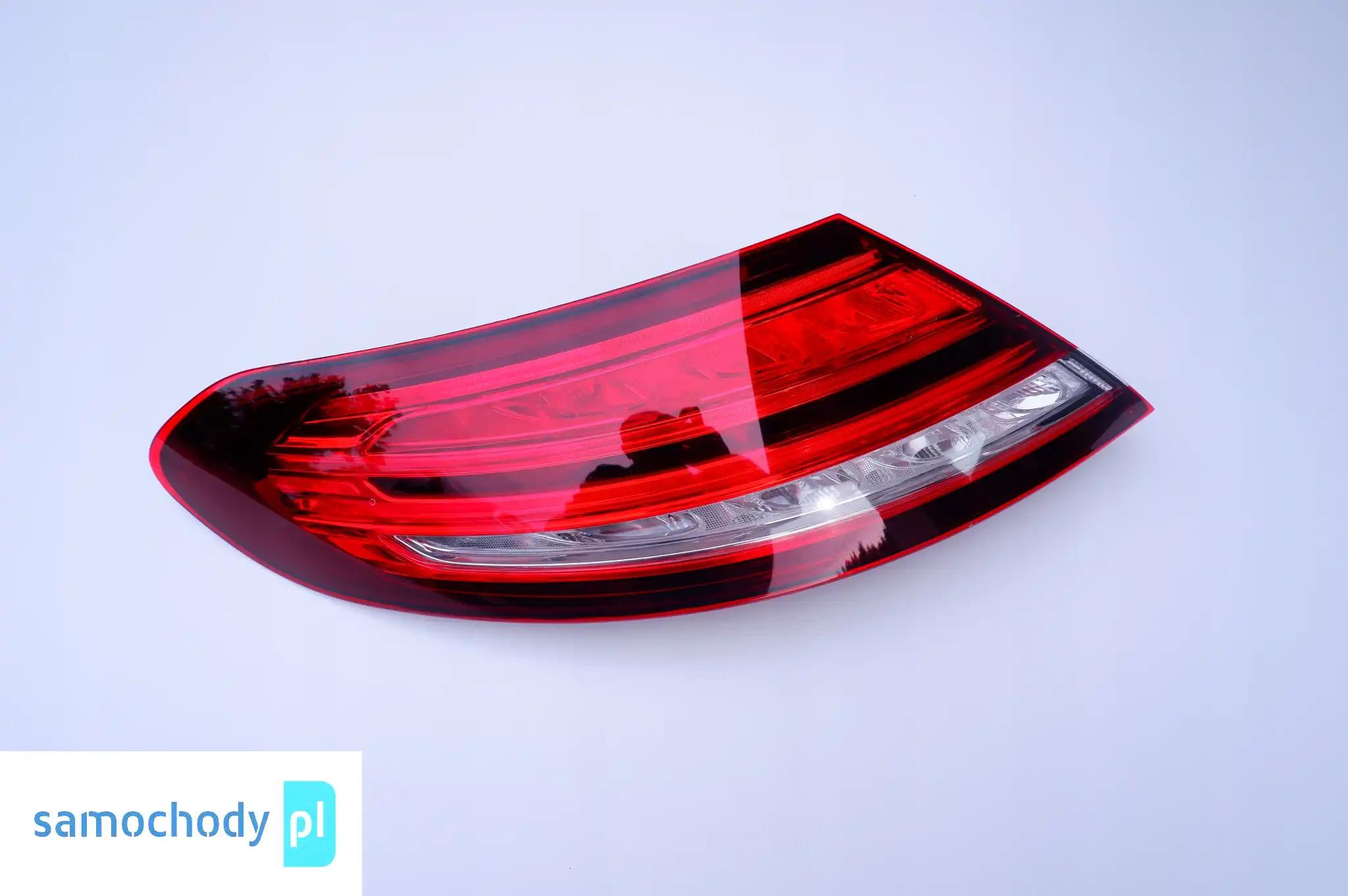 MERCEDES C W 205 LAMPA LEWY TYŁ A2059063105