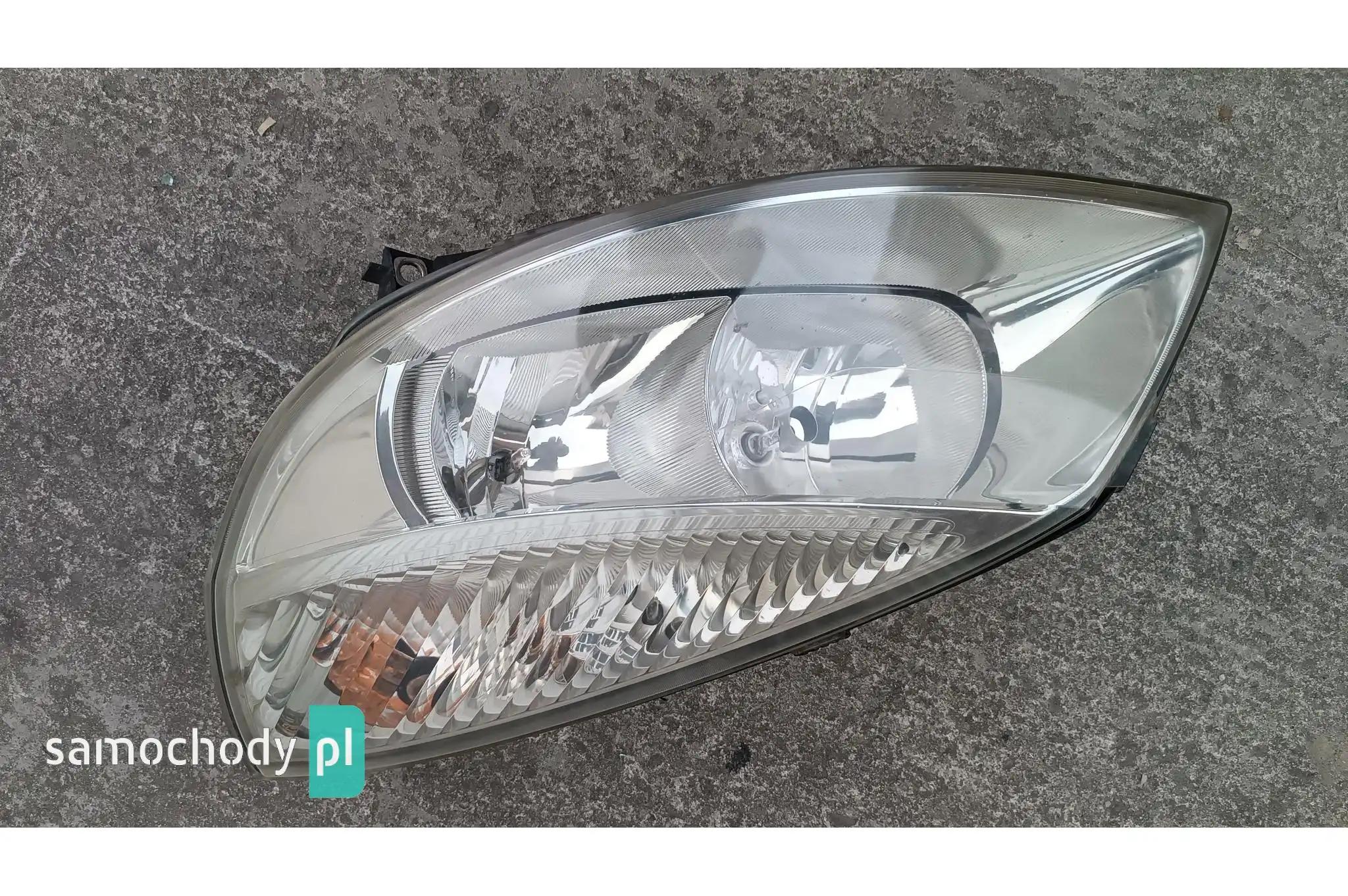 Lampa lewa przednia przód Renault Scenic 2 II Europa