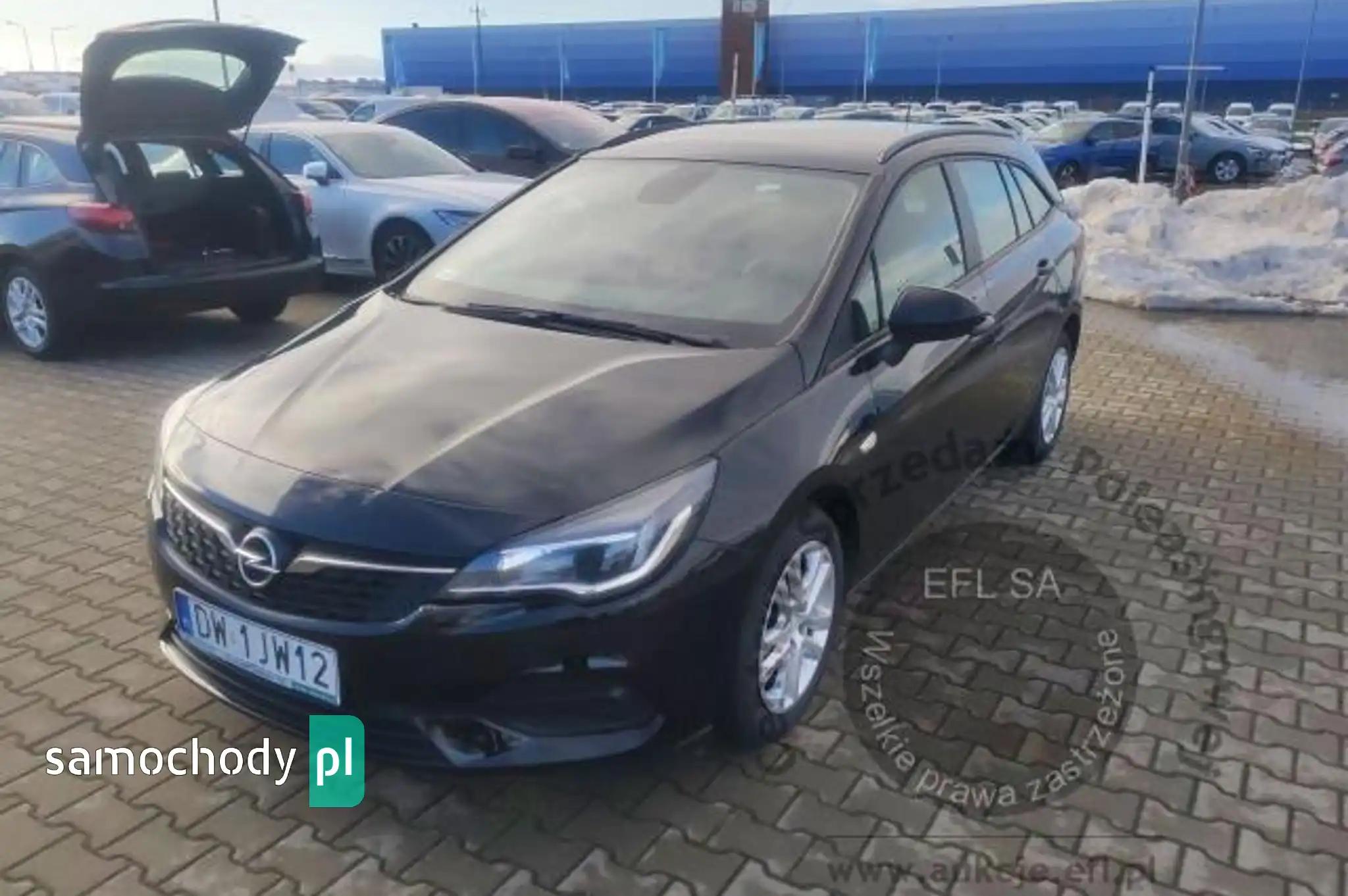 Opel Astra 2020