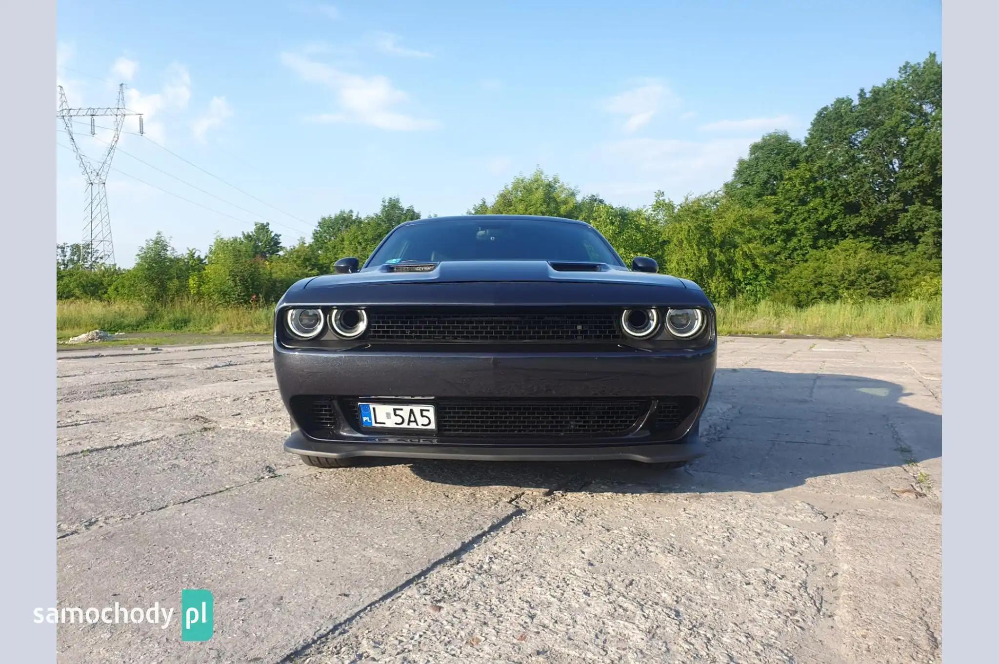 Dodge Challenger Coupe 2016