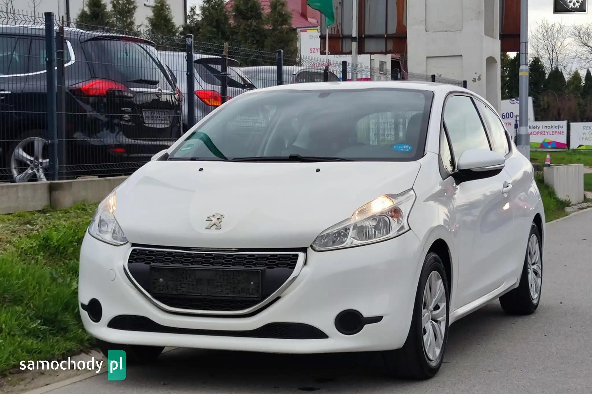 Peugeot 208 Hatchback 2014