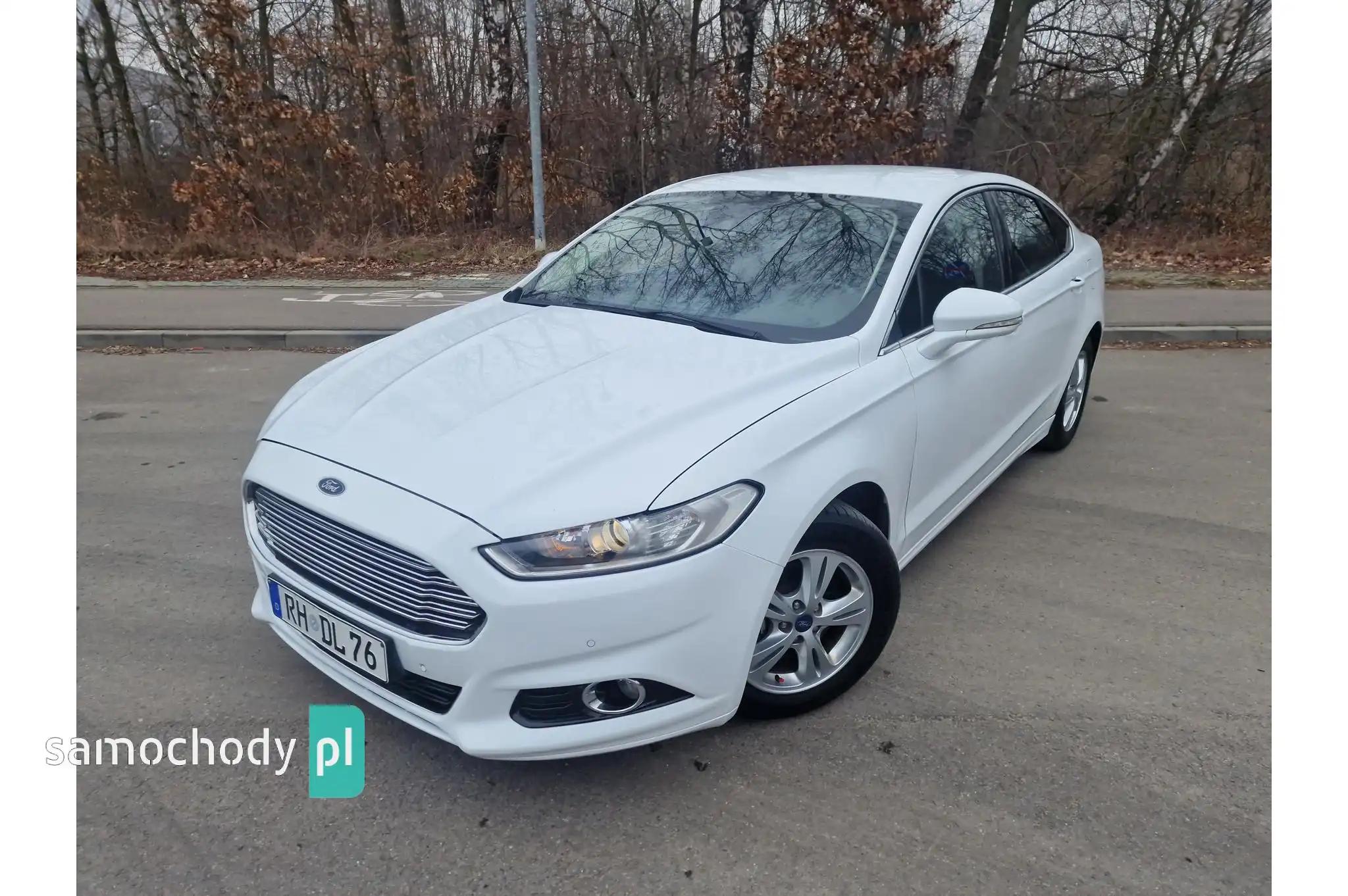 Ford Mondeo Sedan 2015