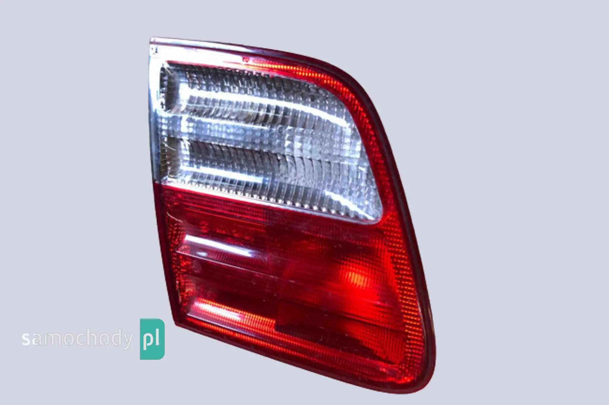 Lampa tył lewa tylna Mercedes w210 sedan w klapę