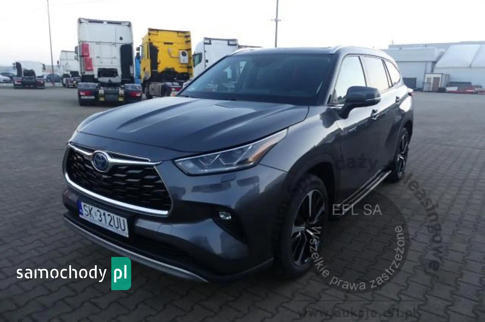Toyota Highlander 2021