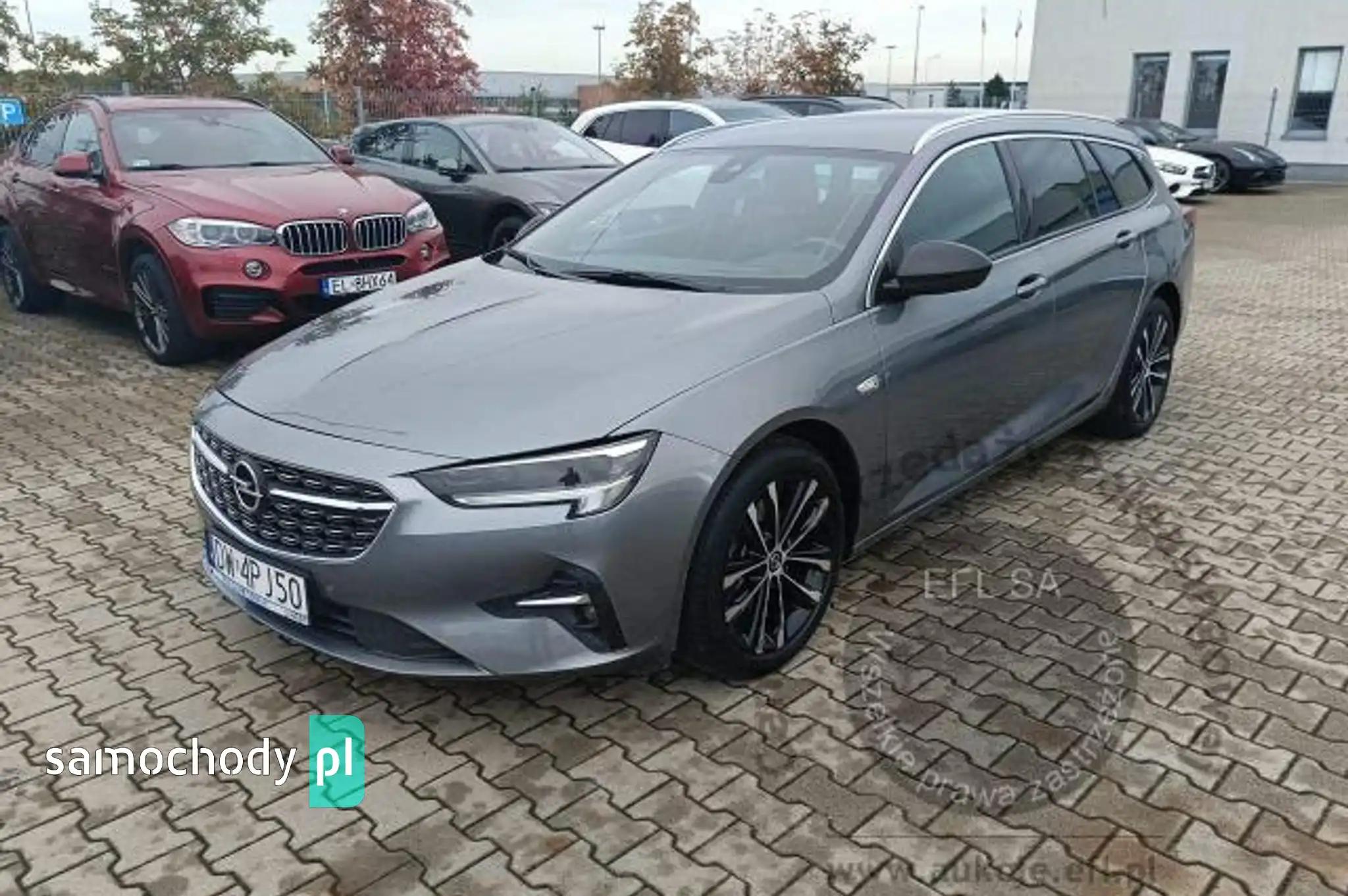 Opel Insignia 2021