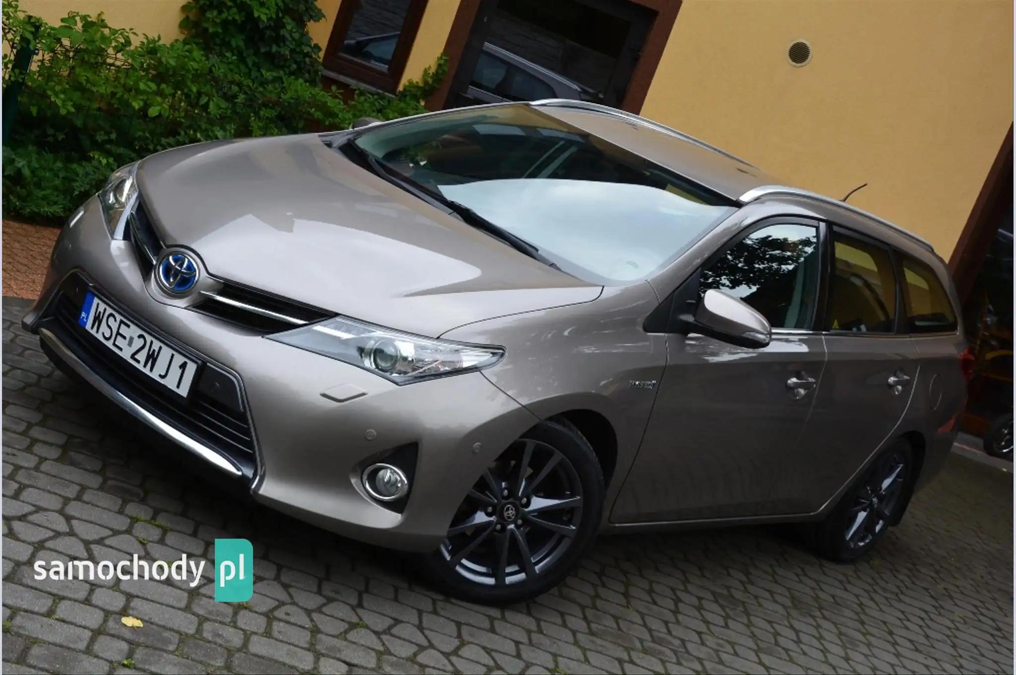 Toyota Auris Kombi 2013