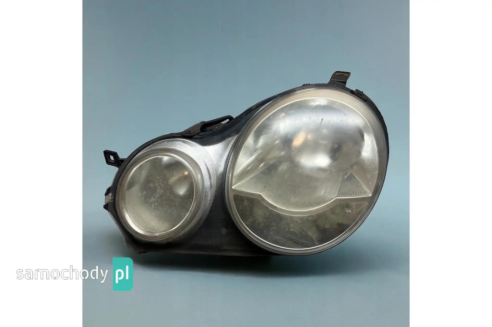 LAMPA LEWY PRZÓD VOLKSWAGEN POLO IV 4 9N (2001-2005)