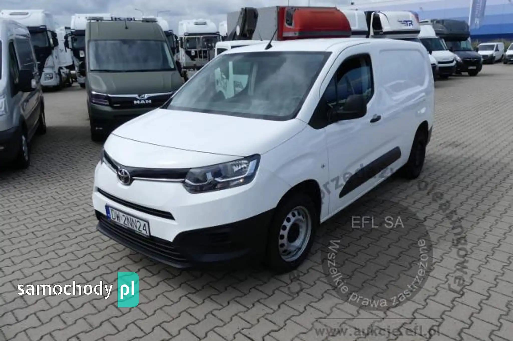 Toyota ProAce SAMOCHÓD CIĘŻAROWY 2021