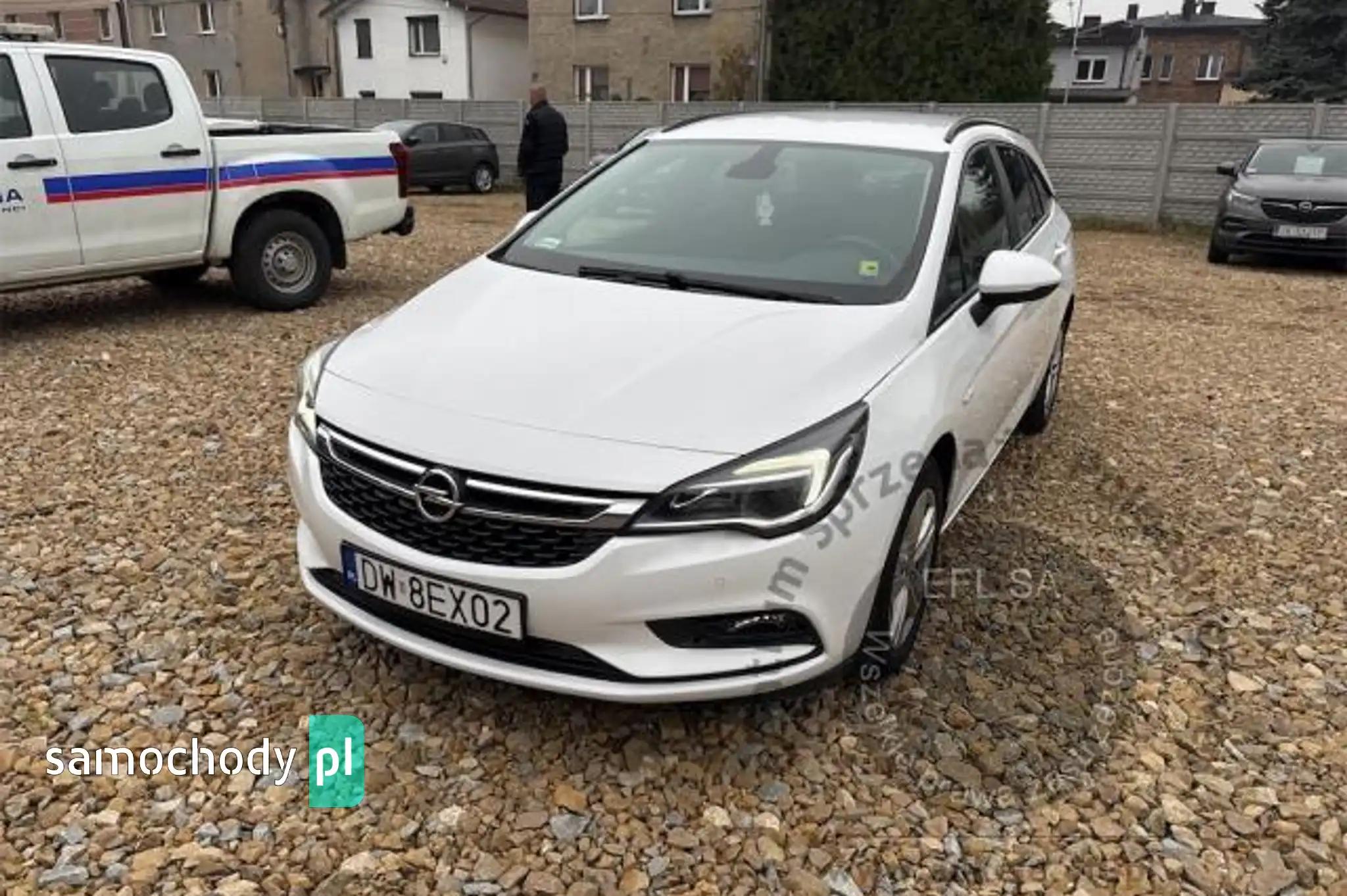 Opel Astra 2019