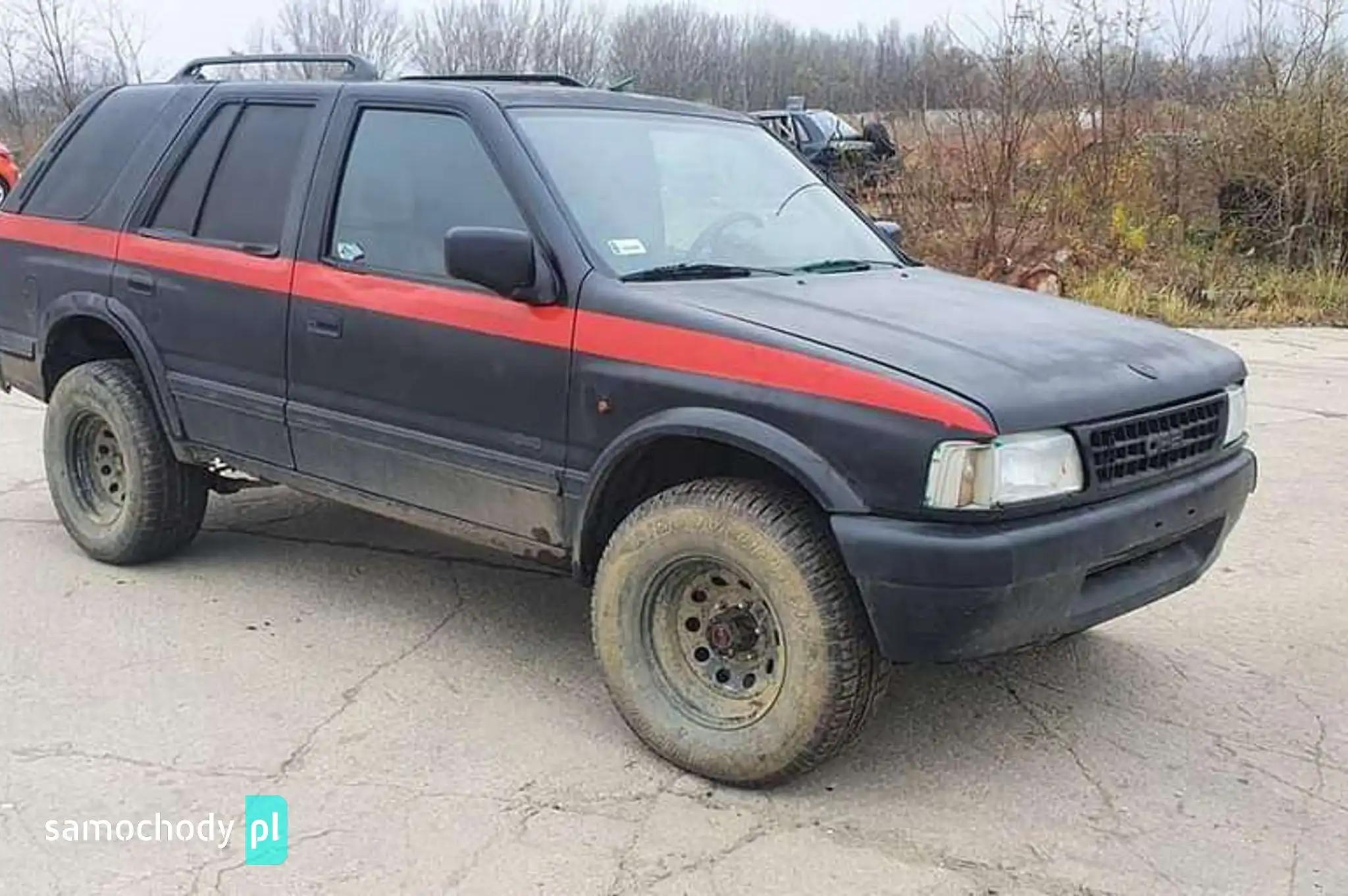 Opel Frontera  2.3 diesel 1992 r.- części blacharskie, mechaniczne i inne  nr 17/N