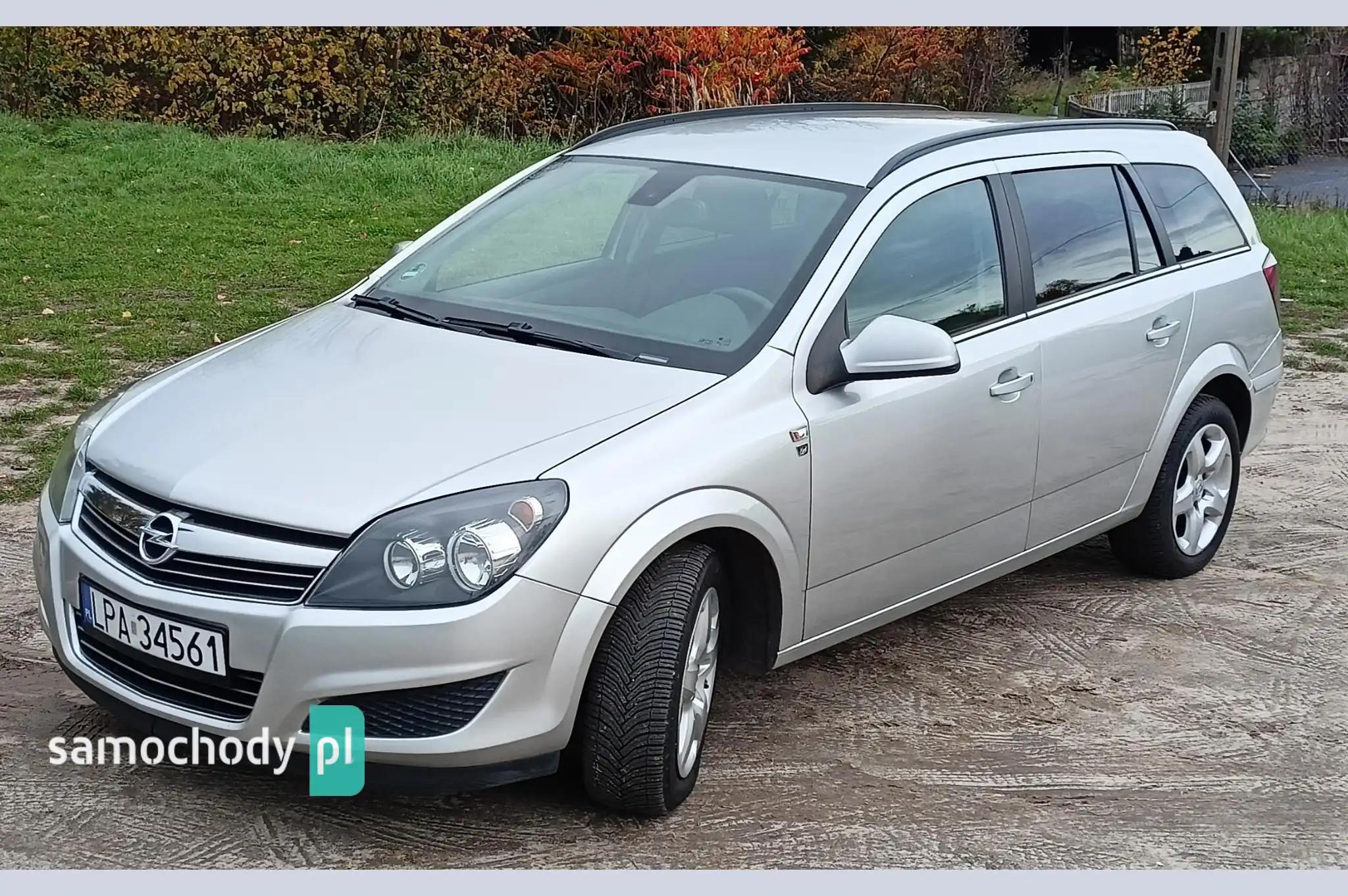 Opel Astra Kombi 2010