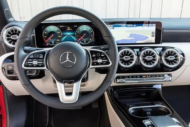 Mercedes-Benz CLA - jaki silnik będzie najlepszy?