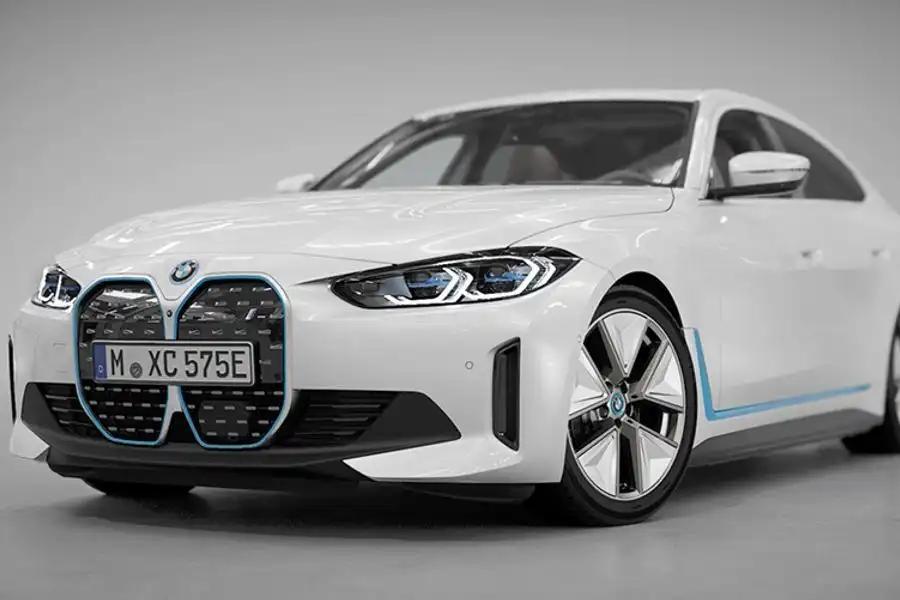 BMW i4 - elektryczny samochód osobowy