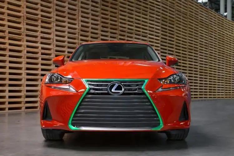 Lexus IS - grupa premium segmentu D