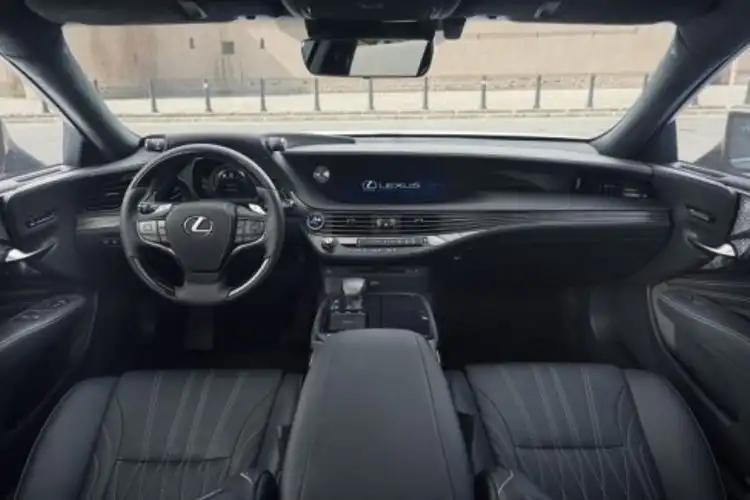 Lexus LS - który silnik wybrać?