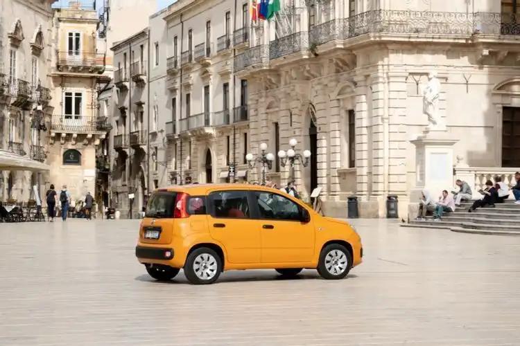 Fiat Panda - samochód osobowy segmentu A