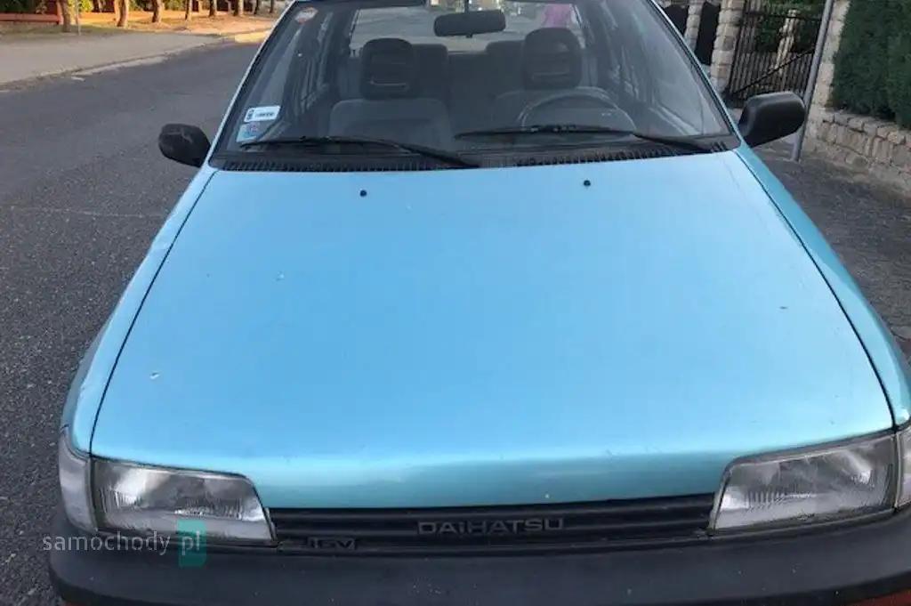 Daihatsu Charade Sedan 1993