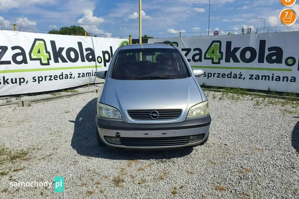 Opel Zafira Minivan 2001