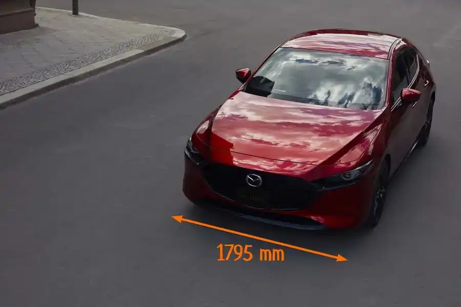 Mazda 3 wymiar