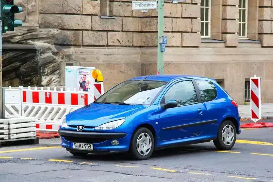 Peugeot 206