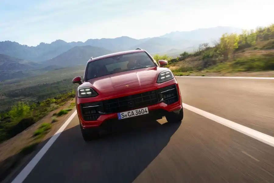 Porsche Cayenne 2025