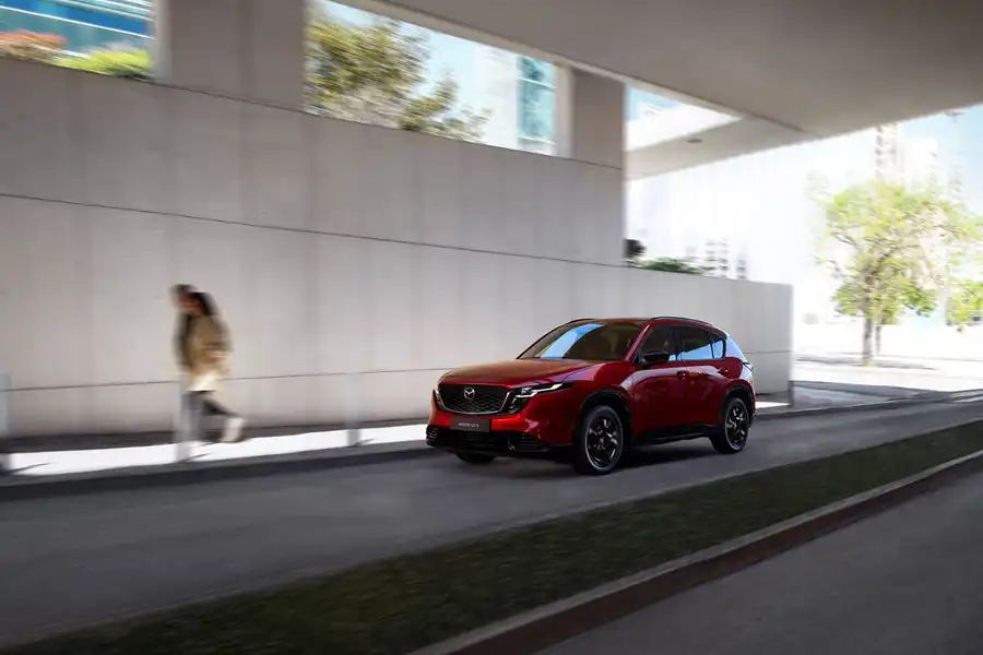 Nowa Mazda CX-5 2025