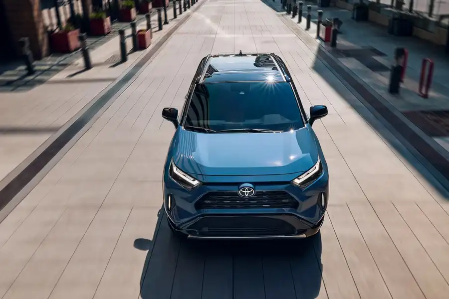 Toyota RAV4 2025