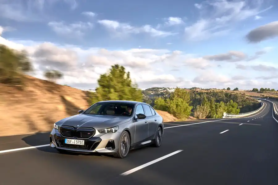 BMW i5 
