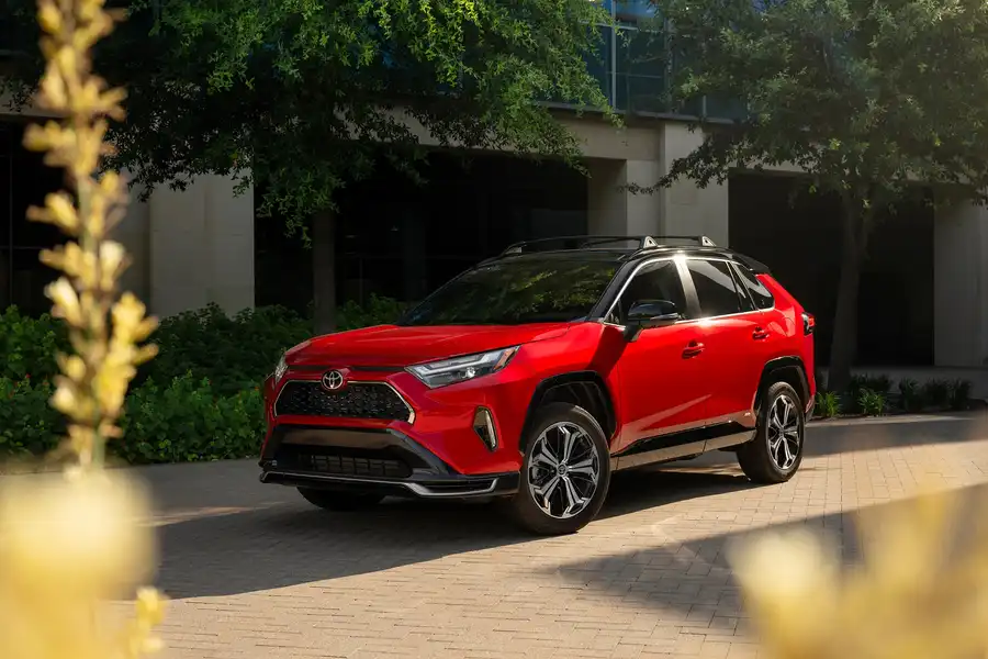 RAV4
