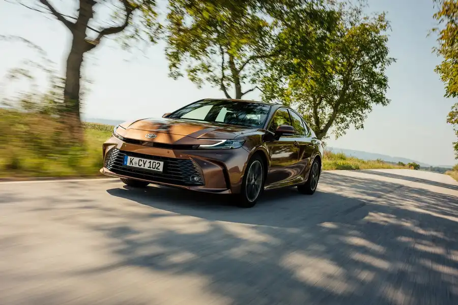 Toyota Camry 2025