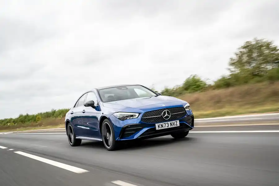 Mercedes CLA 2025