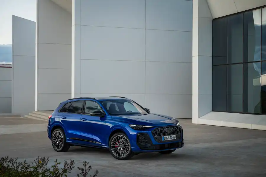 Audi SQ5 2025