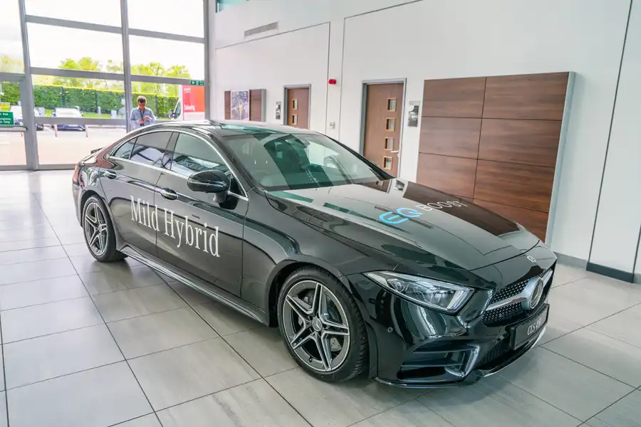 Mercedes mild hybrid