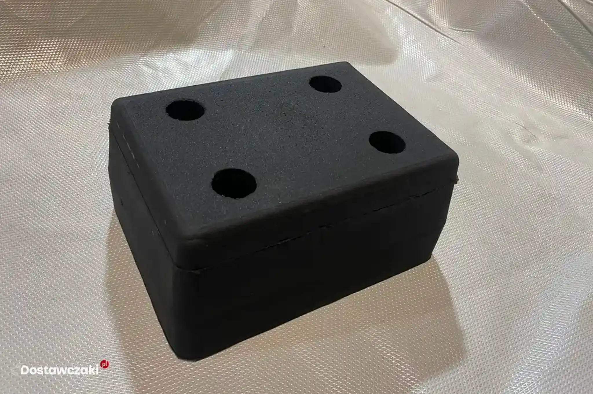 Odbojnik dojazdowy naczepowy 170130/80 otwór 10x18 mm rozstaw 85x60 