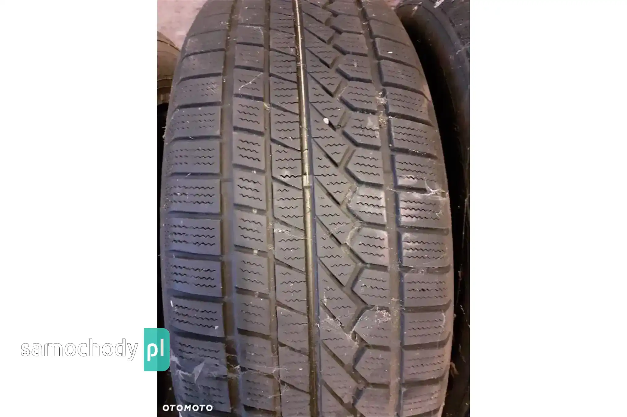 OPONY 235/60R18 107V