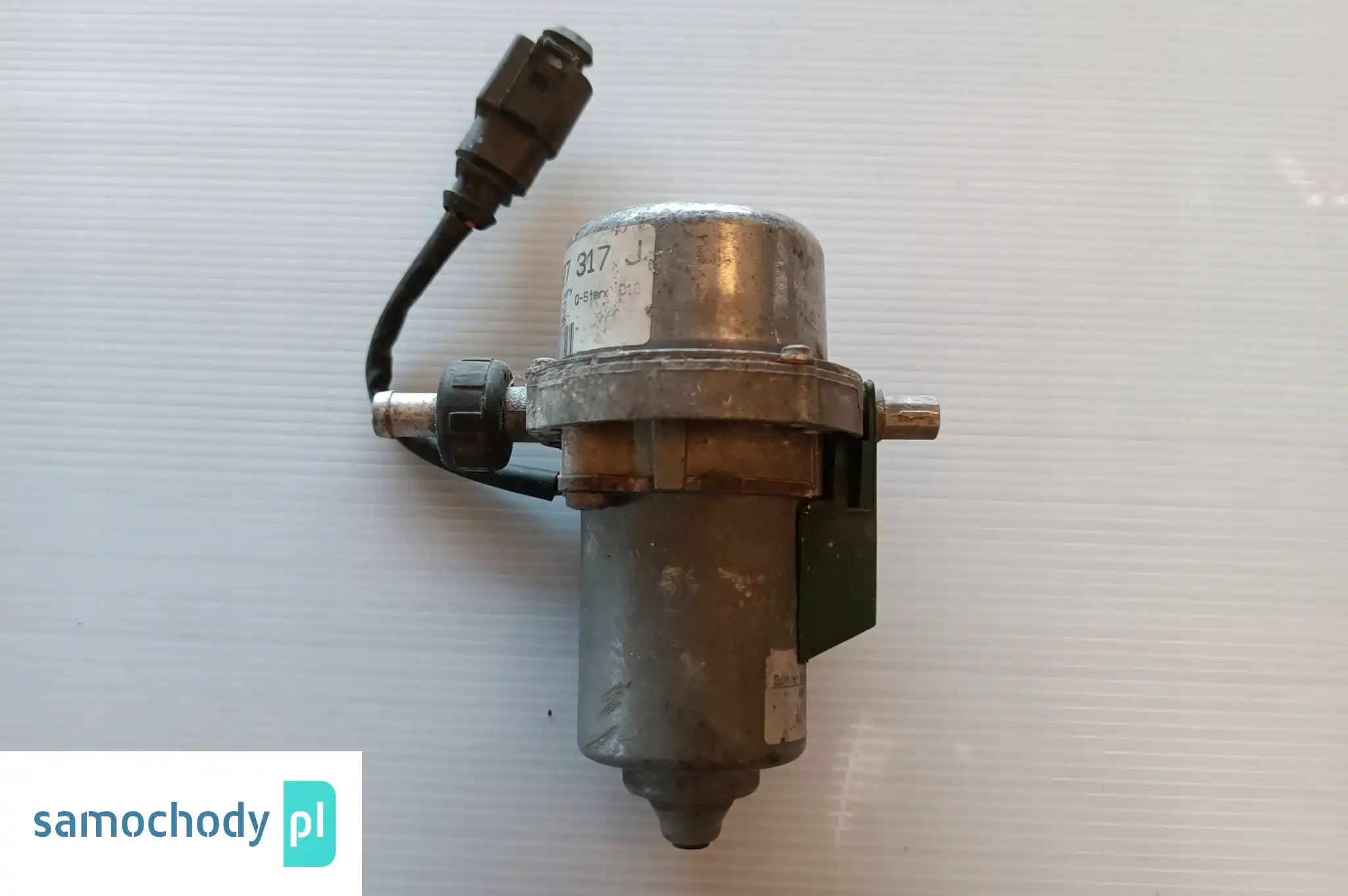 POMPA HAMULCOWA DODATKOWA AUDI A4 B6 B7 8E0927317J
