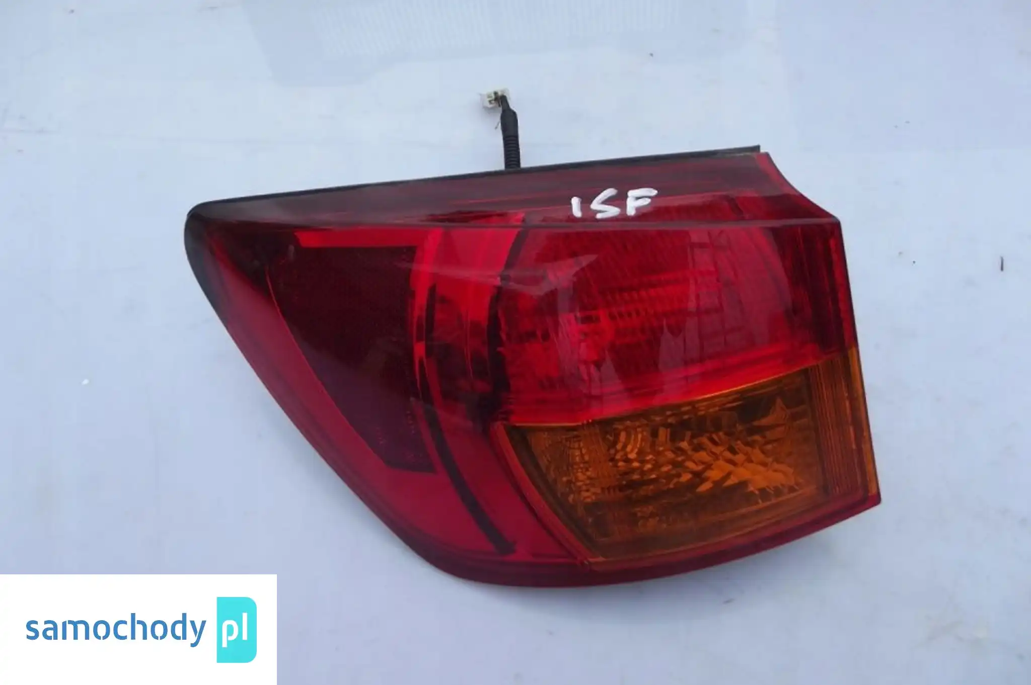 LAMPA LEWA TYŁ W BŁOTNIK LEXUS IS-F IS 06-12