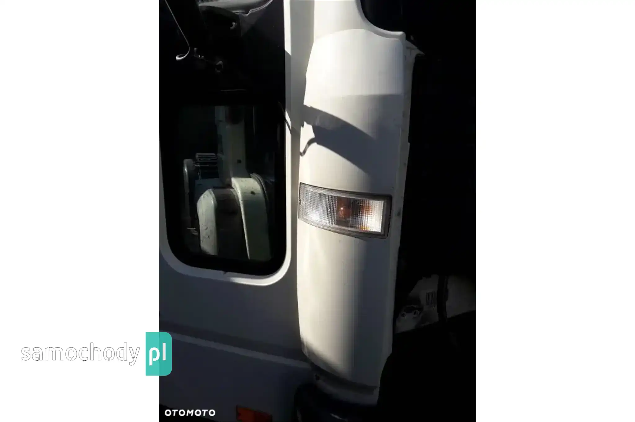 OWIEWKA PRAWA / LEWA PRZÓD VOLVO FL6