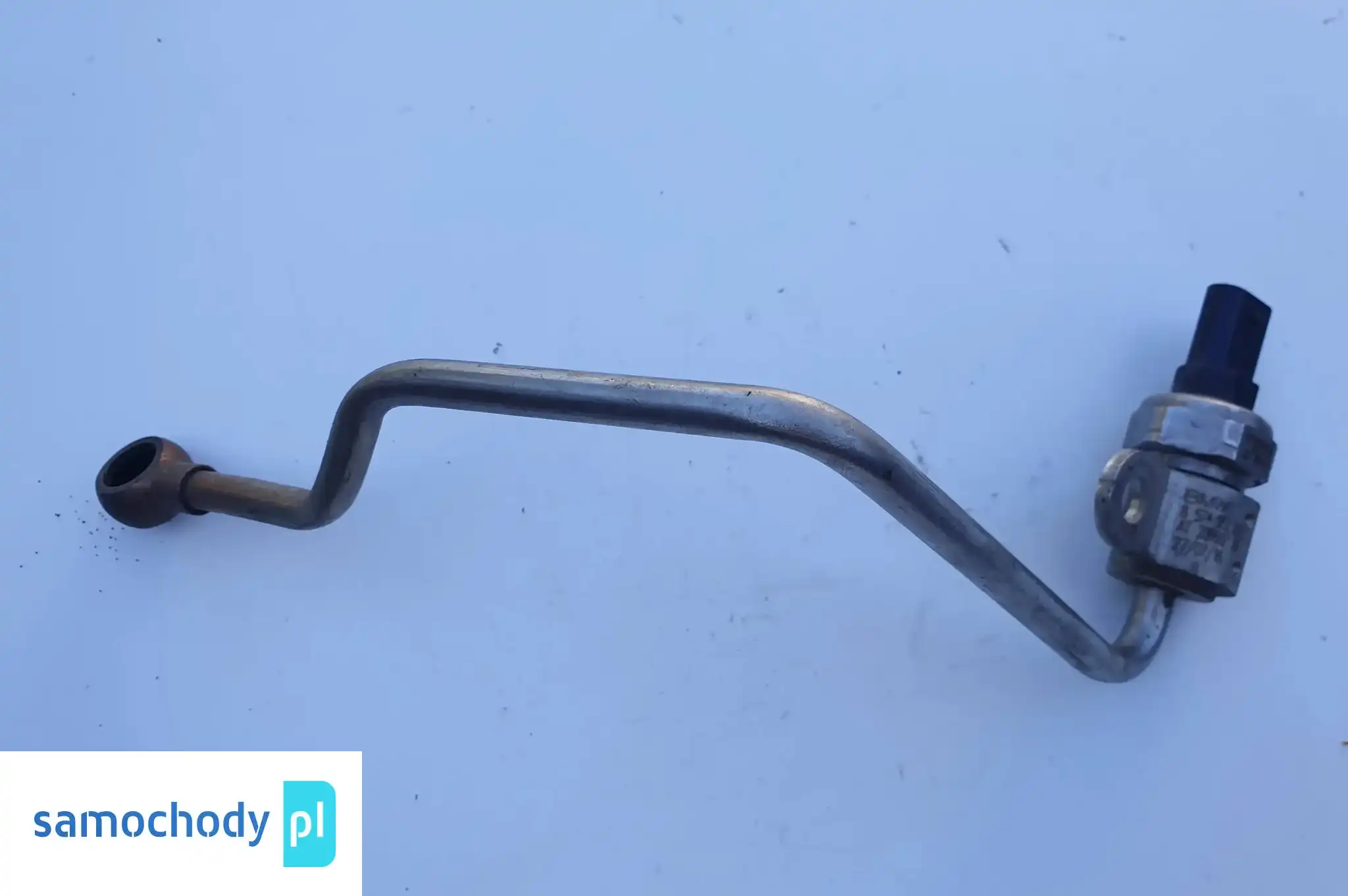 BMW F40 F39 F45 F48 CZUJNIK CIŚNIENIA PALIWA 8574952