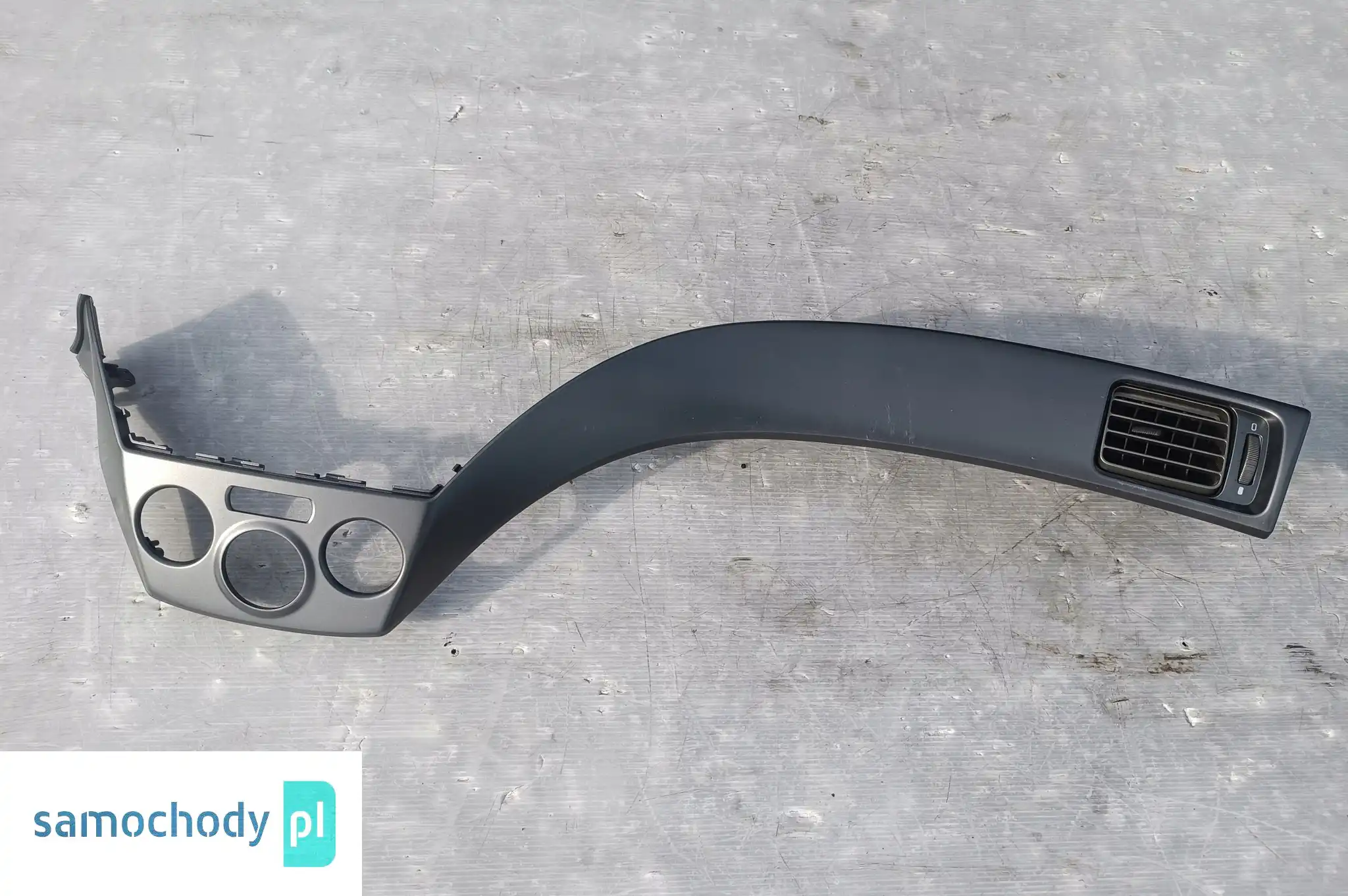 SUBARU IMPREZA III GH LISTWA OSŁONA KONSOLI DESKI KRATKA 66110FG000